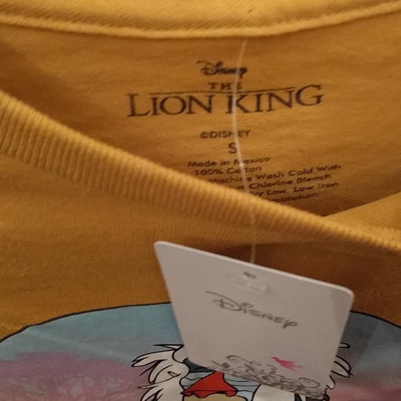 *LAST1* NWT Lion King 🦁 Rafiki zen cropped tee - Picture 3 of 4